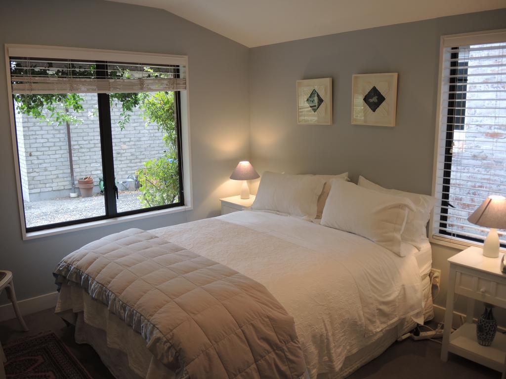 Rose Cottage At The Elms Christchurch Ruang foto